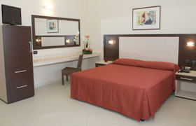 Prenota un Hotel per dormire a Gallipoli (Lecce) - www.gallipoli.it